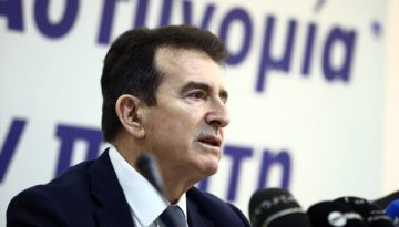 «Δεν υπάρχει περίπτωση να μη συλληφθούν»: Σύσκεψη Χρυσοχοΐδη στο Αστυνομικό Μέγαρο Θεσσαλονίκης