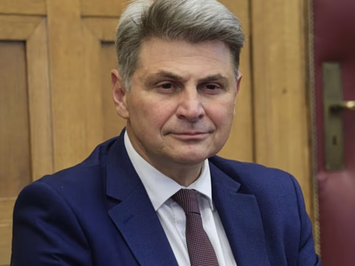 Νέα Αριστερά: Ζητά παραίτηση Φαραντούρη και ανάκληση της μετάθεσης της συζύγου του στη ΜΕΑ | in.gr