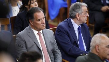 «Καρφιά» Άδωνη κατά Σαμαρά: Κάνει ίδια κριτική με Τσίπρα, Κασσελάκη, Ζωή και Βελόπουλο