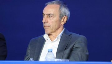 «Πλήγμα για τη Δημοκρατία» – Πρώτη αντίδραση του Ζ. Ιωακείμοβιτς για την επίθεση με γκαζάκια στο σπίτι του
