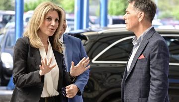 Η «Ελπίδα» πεθαίνει τελευταία