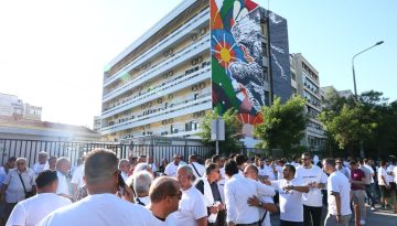 «Δεν σας φοβόμαστε»: Συγκέντρωση της ΝΔ έξω από το Ιπποκράτειο στη μνήμη της Βάγιας Νέστορα – Δείτε φωτογραφίες – ΤΑ ΝΕΑ