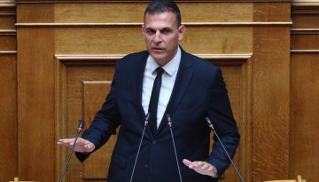 Παραιτήθηκε από βουλευτής του ΣΥΡΙΖΑ ο Γιώργος Καραμέρος – «Στήριζα από την αρχή Τσίπρα»