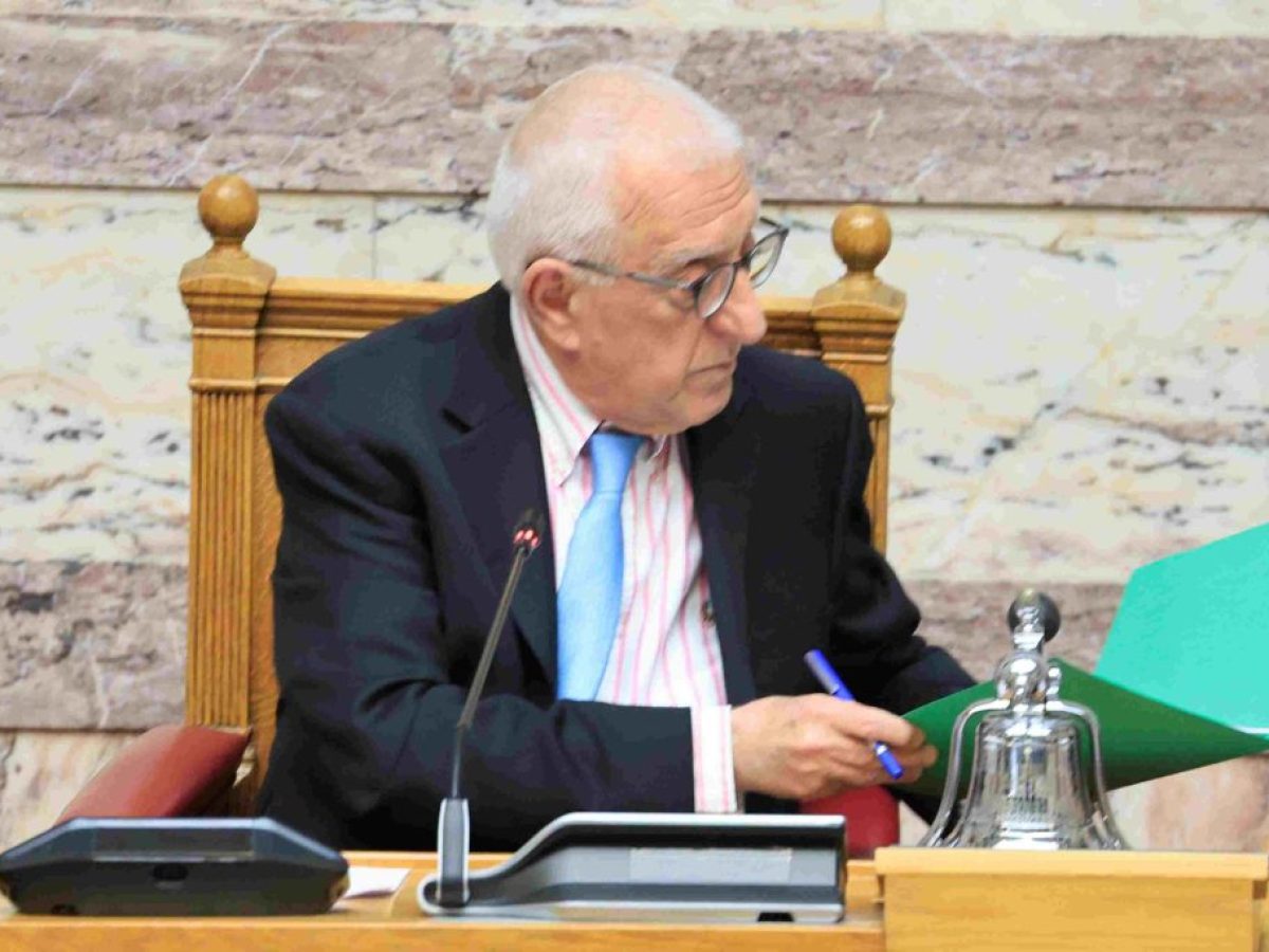 EL – Συλλυπητήρια Νικήτα Κακλαμάνη για το θάνατο του Βασίλη Λεβέντη