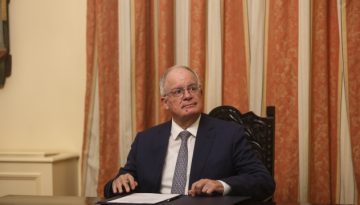 Κωνσταντίνος Τασούλας: «Η πολιτική δεν μου επέτρεψε να είμαι ο σύζυγος και ο πατέρας που θα ήθελα»