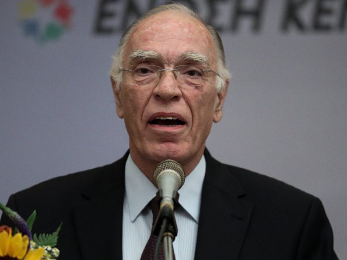 Έ&phi;&upsilon;&gamma;&epsilon; &alpha;&pi;ό &tau;&eta; &zeta;&omega;ή &omicron; &Beta;&alpha;&sigma;ί&lambda;&eta;&sigmaf; &Lambda;&epsilon;&beta;έ&nu;&tau;&eta;&sigmaf;