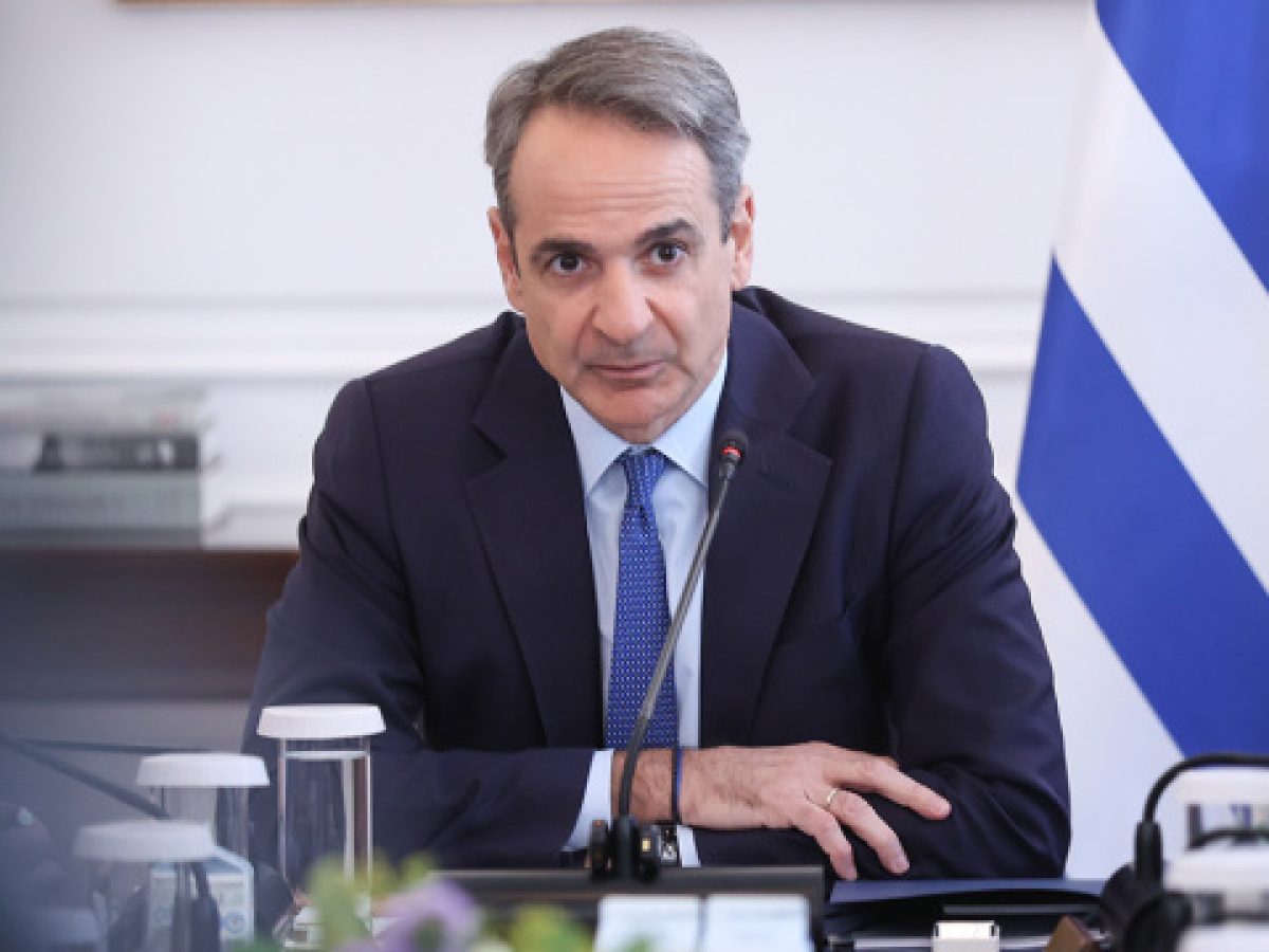 &Mu;&eta;&tau;&sigma;&omicron;&tau;ά&kappa;&eta;&sigmaf; &gamma;&iota;&alpha; &tau;&omicron;&nu; &theta;ά&nu;&alpha;&tau;&omicron; &tau;&omicron;&upsilon; &Chi;&alpha;&mu;ά&nu;&tau; &mu;&pi;&iota;&nu; &Chi;&alpha;&lambda;ί&phi;&alpha; &Alpha;&lambda; &Theta;ά&nu;&iota;: &laquo;Έ&nu;&alpha;&sigmaf; &omicron;&rho;&alpha;&mu;&alpha;&tau;&iota;&sigma;&tau;ή&sigmaf; &eta;&gamma;έ&tau;&eta;&sigmaf;&raquo;