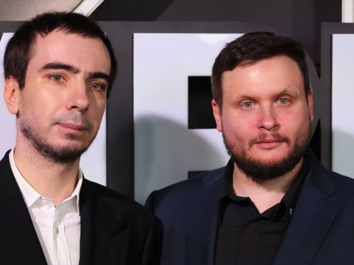 Vovan και Lexus: Ποιοι είναι οι Ρώσοι φαρσέρ που παγίδευσαν τον Θάνο Ντόκο – Έχουν «χτυπήσει» από τον Κάμερον μέχρι τη Μελόνι