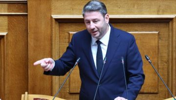 Νίκος Ανδρουλάκης: Τετ α τετ με Γεραπετρίτη και Δένδια με “μενού” την εξωτερική πολιτική και την άμυνα