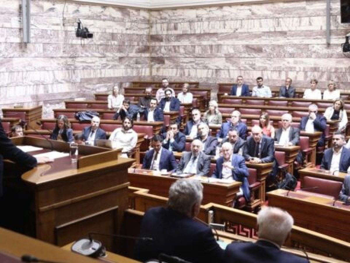 Χαμός στο ΠΑΣΟΚ μετά την αποκάλυψη του “Τζόκερ” για τη λίστα προγραφών  – Βουλευτές και στελέχη βγάζουν “καπνούς από τα αυτιά”