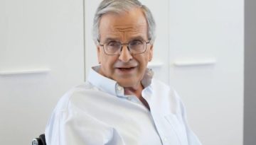 Δηκτικά σχόλια Σαμάρα για Ντόρα: «Ας τα βρει με τον αδελφό της» (βίντεο)