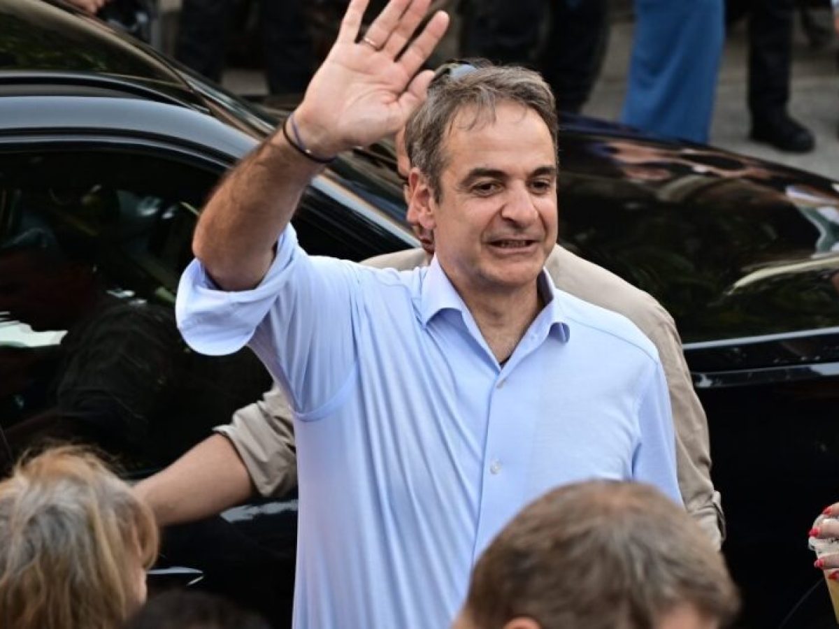 &Omicron; &Mu;&eta;&tau;&sigma;&omicron;&tau;ά&kappa;&eta;&sigmaf; &sigma;&tau;&eta;&nu; &Pi;&iota;&epsilon;&rho;ί&alpha; &gamma;&iota;&alpha; &tau;&omicron;&nu; Ό&lambda;&upsilon;&mu;&pi;&omicron; &kappa;&alpha;&iota; &tau;&omicron;&nu;&hellip; &Nu;&alpha;&tau;&sigma;&iota;ό