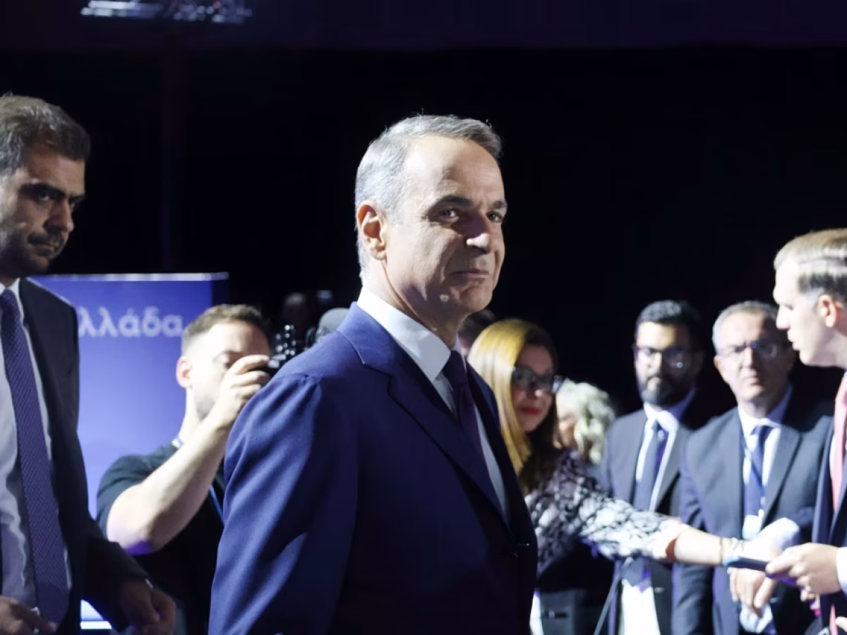 &Pi;&upsilon;&rho;ά &kappa;&omicron;&mu;&mu;ά&tau;&omega;&nu; &kappa;&alpha;&tau;ά &Mu;&eta;&tau;&sigma;&omicron;&tau;ά&kappa;&eta;: &laquo;&Pi;&rho;&omicron;&sigma;&chi;&eta;&mu;&alpha;&tau;&iota;&kappa;έ&sigmaf; &epsilon;&xi;&alpha;&gamma;&gamma;&epsilon;&lambda;ί&epsilon;&sigmaf; &sigma;&tau;&eta; &Delta;&Epsilon;&Theta; &ndash; &Delta;&epsilon;&nu; &ldquo;ά&kappa;&omicron;&upsilon;&sigma;&epsilon;&rdquo; &tau;&omicron;&upsilon;&sigmaf; &pi;&alpha;&rho;&alpha;&gamma;&omega;&gamma;&iota;&kappa;&omicron;ύ&sigmaf; &phi;&omicron;&rho;&epsilon;ί&sigmaf;&raquo; | in.gr