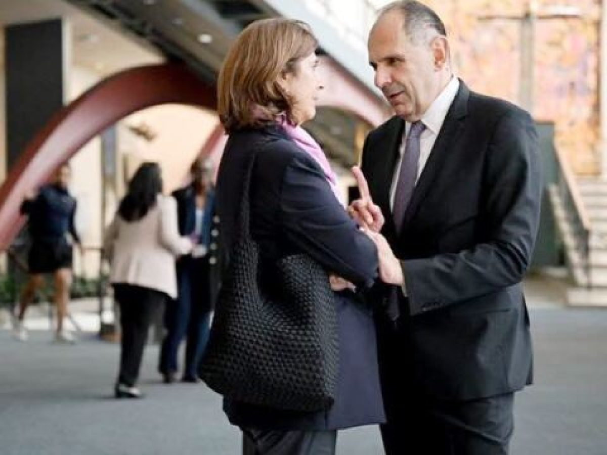 &Gamma;&epsilon;&rho;&alpha;&pi;&epsilon;&tau;&rho;ί&tau;&eta;&sigmaf; &sigma;&tau;&eta; &Nu;έ&alpha; &Upsilon;ό&rho;&kappa;&eta;: &Sigma;&upsilon;&nu;ά&nu;&tau;&eta;&sigma;&eta; &mu;&epsilon; &Chi;&omicron;&lambda;&gamma;&kappa;ί&nu; &gamma;&iota;&alpha; &tau;&omicron; &Kappa;&upsilon;&pi;&rho;&iota;&alpha;&kappa;ό &ndash; &Epsilon;&pi;&alpha;&phi;έ&sigmaf; &mu;&epsilon; &Gamma;&kappa;&rho;ό&sigma;&iota;, &Kappa;ά&lambda;&alpha;&sigmaf; &kappa;&alpha;&iota; &Mu;&alpha;&tau;&sigma;ί&nu;&kappa;&alpha;