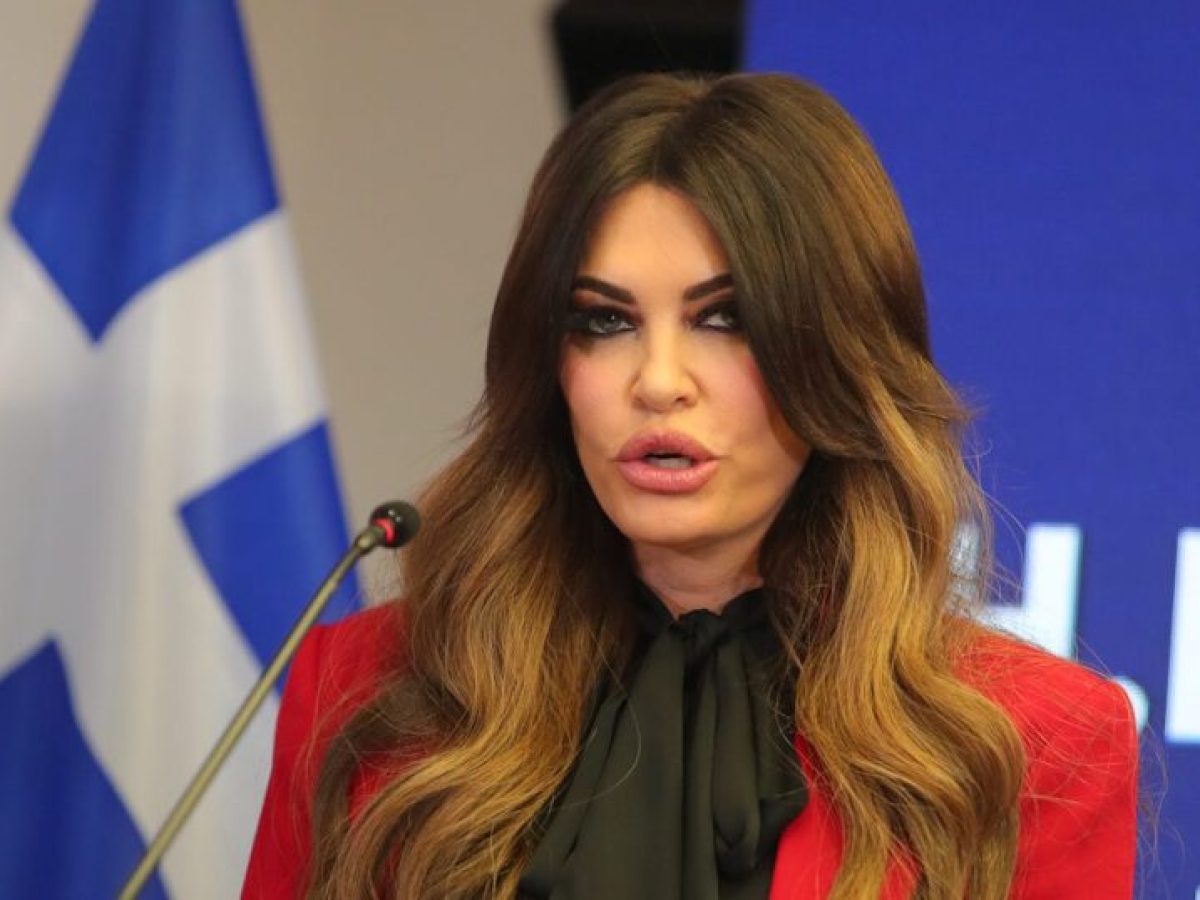 &Kappa;ί&mu;&pi;&epsilon;&rho;&lambda;&iota; &Gamma;&kappa;ί&lambda;&phi;&omicron;ϊ&lambda; &gamma;&iota;&alpha; &tau;&eta;&nu; έ&kappa;&rho;&eta;&xi;&eta; &sigma;&tau;&eta;&nu; &Pi;&lambda;ά&kappa;&alpha;: &laquo;&Omicron;&iota; &sigma;&kappa;έ&psi;&epsilon;&iota;&sigmaf; &kappa;&alpha;&iota; &omicron;&iota; &pi;&rho;&omicron;&sigma;&epsilon;&upsilon;&chi;έ&sigmaf; &mu;&omicron;&upsilon; &epsilon;ί&nu;&alpha;&iota; &mu;&epsilon; &tau;&iota;&sigmaf; &omicron;&iota;&kappa;&omicron;&gamma;έ&nu;&epsilon;&iota;&epsilon;&sigmaf; &tau;&omega;&nu; &theta;&upsilon;&mu;ά&tau;&omega;&nu;&raquo;