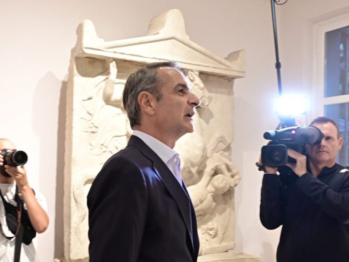 &Omicron; &Kappa;&upsilon;&rho;&iota;ά&kappa;&omicron;&sigmaf; &Mu;&eta;&tau;&sigma;&omicron;&tau;ά&kappa;&eta;&sigmaf; &sigma;&tau;&omicron;&nu; &Kappa;&epsilon;&rho;&alpha;&mu;&epsilon;&iota;&kappa;ό &gamma;&iota;&alpha; &tau;&alpha; &epsilon;&gamma;&kappa;&alpha;ί&nu;&iota;&alpha; &tau;&omega;&nu; έ&rho;&gamma;&omega;&nu; &alpha;&nu;&alpha;&beta;ά&theta;&mu;&iota;&sigma;&eta;&sigmaf; &sigma;&tau;&omicron;&nu; &alpha;&rho;&chi;&alpha;&iota;&omicron;&lambda;&omicron;&gamma;&iota;&kappa;ό &chi;ώ&rho;&omicron;