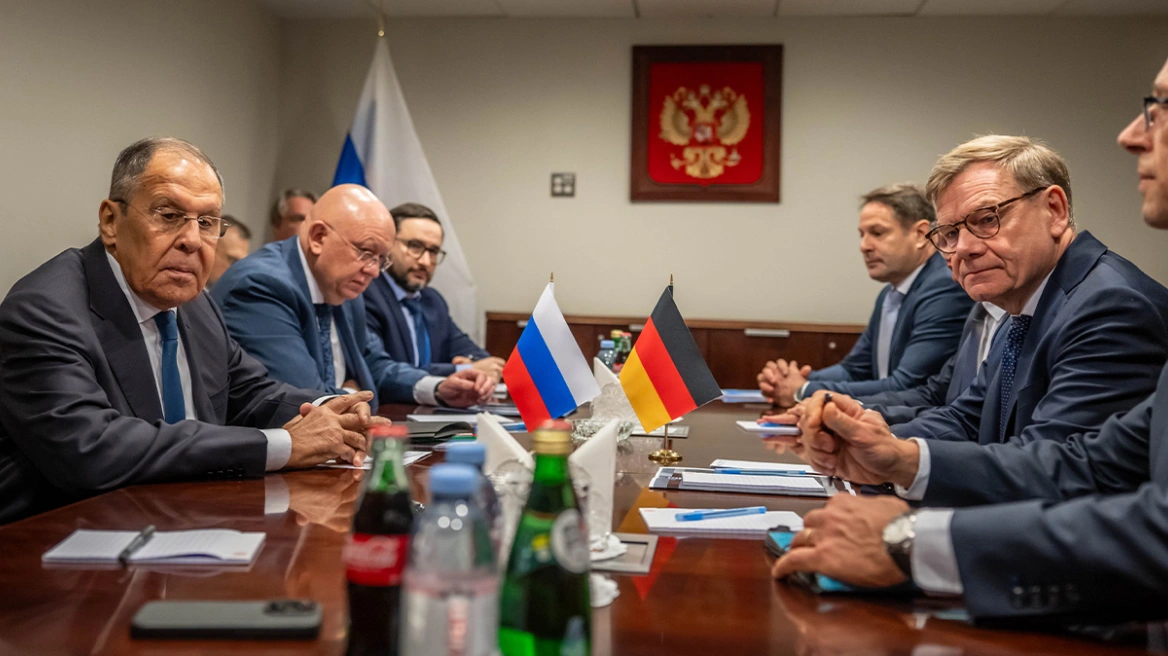 maketa-lavrov-wandephul