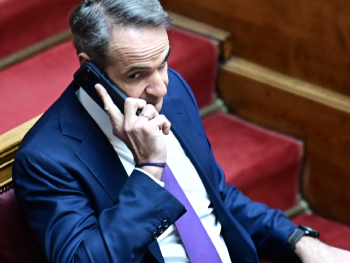 T&eta;&lambda;&epsilon;&phi;&omega;&nu;&iota;&kappa;ή &epsilon;&pi;&iota;&kappa;&omicron;&iota;&nu;&omega;&nu;ί&alpha; &tau;&omicron;&upsilon; &Kappa;&upsilon;&rho;&iota;ά&kappa;&omicron;&upsilon; &Mu;&eta;&tau;&sigma;&omicron;&tau;ά&kappa;&eta; &mu;&epsilon; &tau;&omicron;&nu; &Pi;&rho;ό&epsilon;&delta;&rho;&omicron; &tau;&eta;&sigmaf; &Beta;&rho;&alpha;&zeta;&iota;&lambda;ί&alpha;&sigmaf;