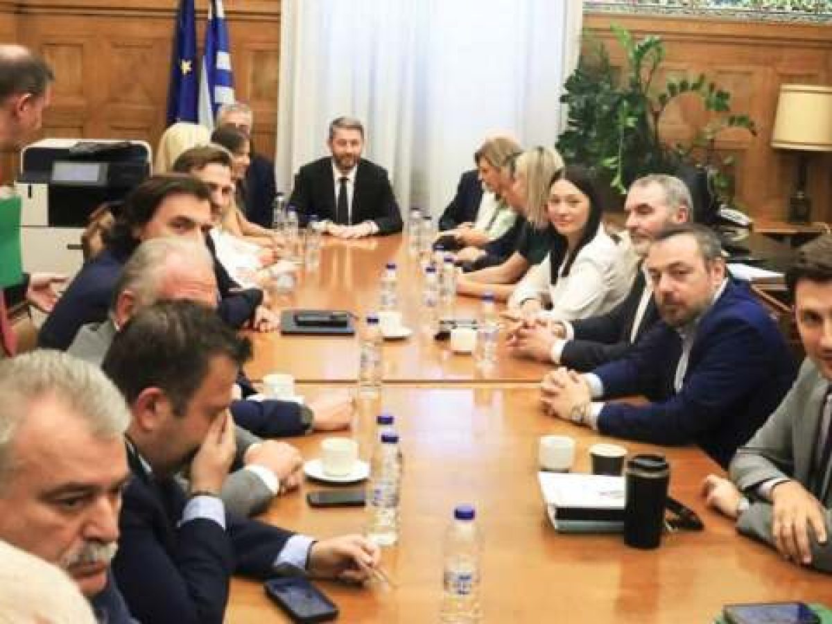&Omicron;&iota; &mu;&epsilon;&tau;&alpha;&gamma;&rho;&alpha;&phi;έ&sigmaf; &alpha;&pi;ό &tau;&omicron;&nu; &Sigma;&Upsilon;&Rho;&Iota;&Zeta;&Alpha; &pi;&rho;&omicron;&kappa;&alpha;&lambda;&omicron;ύ&nu; &tau;&rho;&iota;&beta;έ&sigmaf; &sigma;&tau;&omicron; &Pi;&Alpha;&Sigma;&Omicron;&Kappa; &ndash; &Omicron;&iota; &delta;&eta;&lambda;ώ&sigma;&epsilon;&iota;&sigmaf; &pi;&omicron;&upsilon; &epsilon;&nu;ό&chi;&lambda;&eta;&sigma;&alpha;&nu; &kappa;&alpha;&iota; &tau;&omicron; &mu;ή&nu;&upsilon;&mu;&alpha; &pi;&rho;&omicron;&sigmaf; &tau;&eta;&nu; &eta;&gamma;&epsilon;&sigma;ί&alpha;, &tau;&iota; &sigma;&upsilon;&zeta;&eta;&tau;&epsilon;ί&tau;&alpha;&iota; &sigma;&tau;&omicron; &pi;&alpha;&rho;&alpha;&sigma;&kappa;ή&nu;&iota;&omicron;