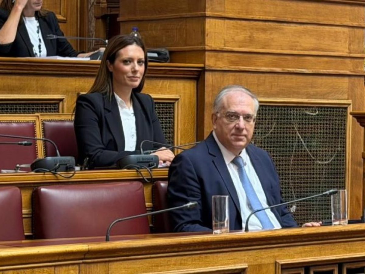 &Theta;&epsilon;&omicron;&delta;&omega;&rho;&iota;&kappa;ά&kappa;&omicron;&sigmaf;: &laquo;&Eta; &Epsilon;&lambda;&lambda;ά&delta;&alpha; &alpha;&xi;&iota;ό&pi;&iota;&sigma;&tau;&omicron;&sigmaf; &upsilon;&pi;&omicron;&delta;&omicron;&chi;έ&alpha;&sigmaf; &xi;έ&nu;&omega;&nu; &pi;&alpha;&rho;&alpha;&gamma;&omega;&gamma;&iota;&kappa;ώ&nu; &epsilon;&pi;&epsilon;&nu;&delta;ύ&sigma;&epsilon;&omega;&nu;&raquo; | Lykavitos.gr