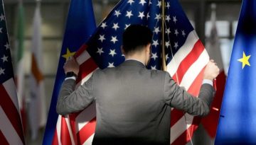 &Omicron; &delta;&iota;&pi;&lambda;ό&sigmaf; &omicron; &sigma;&tau;ό&chi;&omicron;&sigmaf; &tau;&omega;&nu; &Eta;&Pi;&Alpha; &kappa;&alpha;&tau;ά &Epsilon;&upsilon;&rho;ώ&pi;&eta;&sigmaf; &kappa;&alpha;&iota; &Rho;&omega;&sigma;ί&alpha;&sigmaf;