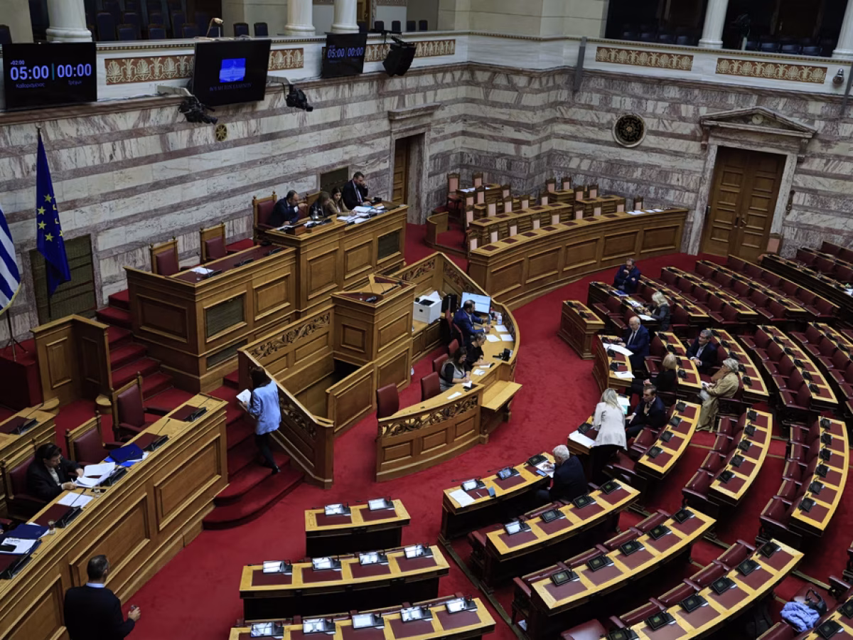 &Kappa;&alpha;&upsilon;&gamma;ά&sigmaf; &sigma;&tau;&eta; &Beta;&omicron;&upsilon;&lambda;ή &gamma;&iota;&alpha; &tau;&eta;&nu; &kappa;&alpha;&rho;&alpha;&tau;ό&mu;&eta;&sigma;&eta; &Gamma;&kappa;ί&lambda;&phi;&omicron;ϊ&lambda; &ndash; &Omicron;&iota; &beta;&omicron;&upsilon;&lambda;&epsilon;&upsilon;&tau;έ&sigmaf; &tau;&omega;&nu; &kappa;&omicron;&mu;&mu;ά&tau;&omega;&nu; &kappa;&alpha;&iota; &eta; &sigma;&tau;ά&sigma;&eta; &tau;&eta;&sigmaf; &kappa;&upsilon;&beta;έ&rho;&nu;&eta;&sigma;&eta;&sigmaf; | &Tau;&Omicron; &Beta;&Eta;&Mu;&Alpha;