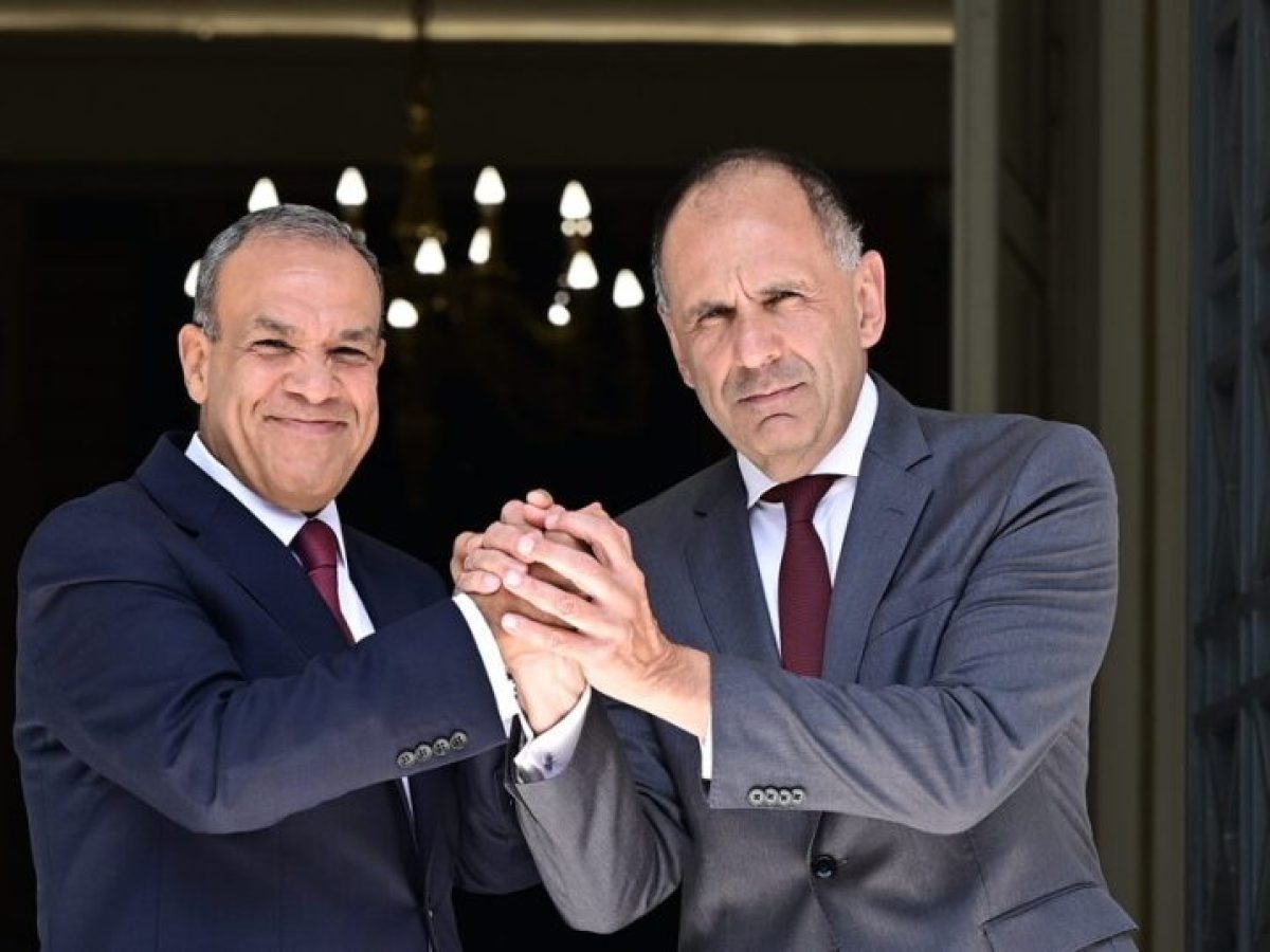 &Alpha;&theta;ή&nu;&alpha; &kappa;&alpha;&iota; &Kappa;ά&iota;&rho;&omicron; &alpha;&nu;&tau;&iota;&delta;&rho;&omicron;ύ&nu; &sigma;&tau;&omicron; &tau;&omicron;&upsilon;&rho;&kappa;&omicron;&lambda;&iota;&beta;&upsilon;&kappa;ό &mu;&nu;&eta;&mu;ό&nu;&iota;&omicron;: &Xi;&epsilon;&kappa;&iota;&nu;&omicron;ύ&nu; &sigma;&upsilon;&zeta;&eta;&tau;ή&sigma;&epsilon;&iota;&sigmaf; &gamma;&iota;&alpha; &tau;&eta;&nu; &epsilon;&pi;έ&kappa;&tau;&alpha;&sigma;&eta; &tau;&eta;&sigmaf; &Alpha;&Omicron;&Zeta;