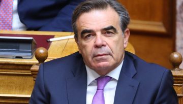 &Tau;&omicron; &alpha;&lambda;&alpha;&lambda;&omicron;ύ&mu; &mu;&epsilon; &tau;&iota;&sigmaf; &pi;&lambda;&eta;&rho;&omega;&mu;έ&sigmaf; &alpha;&gamma;&rho;&omicron;&tau;ώ&nu; &kappa;&alpha;&iota; &tau;&alpha; &tau;&eta;&lambda;&epsilon;&phi;&omega;&nu;ή&mu;&alpha;&tau;&alpha; &Sigma;&chi;&omicron;&iota;&nu;ά