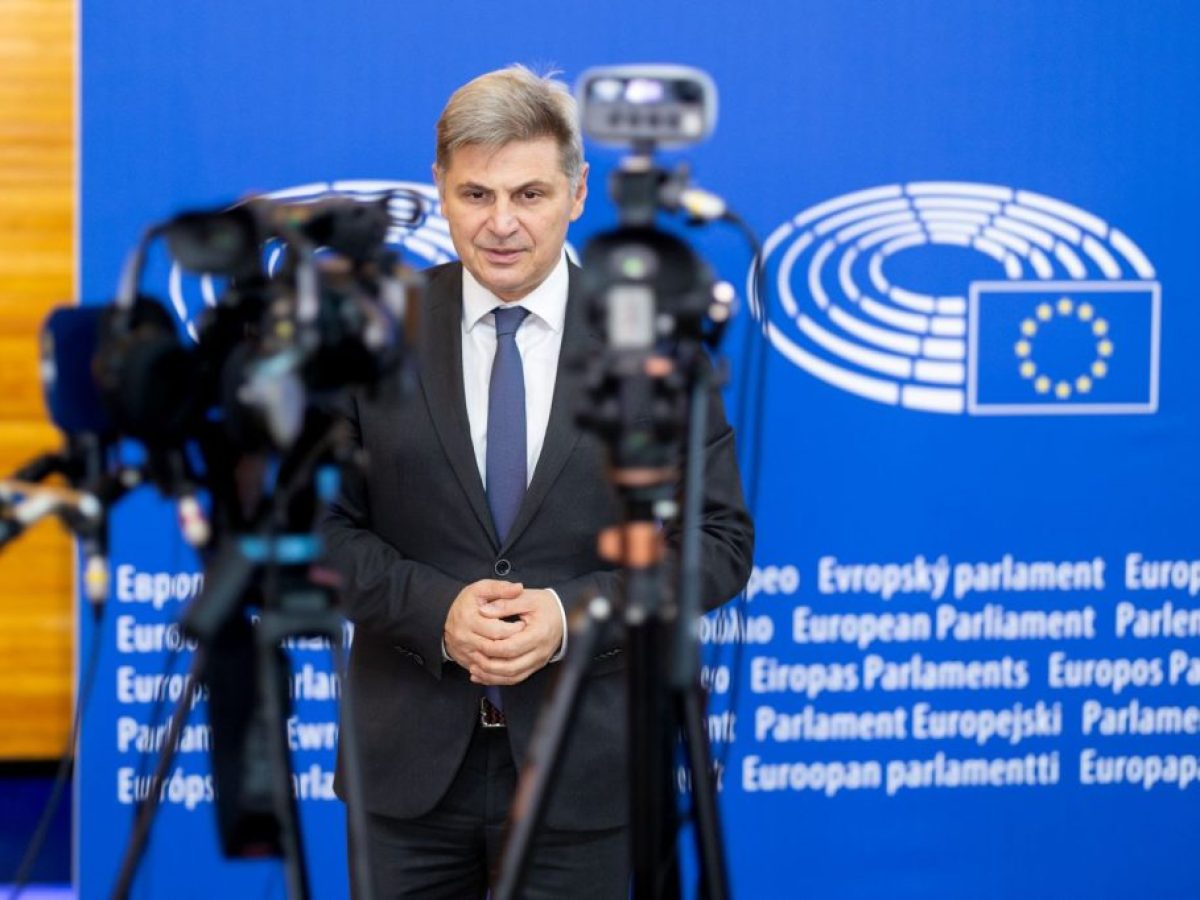 &Phi;&alpha;&rho;&alpha;&nu;&tau;&omicron;ύ&rho;&eta;&sigmaf;: &Nu;&alpha;&upsilon;ά&gamma;&iota;&omicron; IMEC ό&pi;&omega;&sigmaf; EastMed; &Eta; &alpha;&pi;ά&nu;&tau;&eta;&sigma;&eta; &tau;&eta;&sigmaf; &Kappa;&omicron;&mu;&iota;&sigma;&iota;ό&nu;