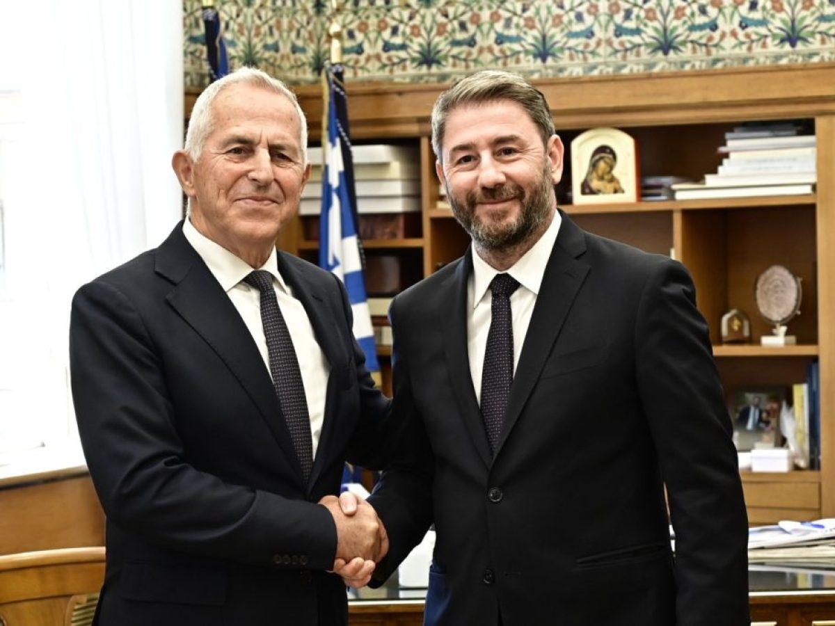&Nu;ί&kappa;&omicron;&sigmaf; &Alpha;&nu;&delta;&rho;&omicron;&upsilon;&lambda;ά&kappa;&eta;&sigmaf;: &laquo;&Nu;&alpha;ύ&alpha;&rho;&chi;&epsilon;, &kappa;&alpha;&lambda;ώ&sigmaf; ό&rho;&iota;&sigma;&epsilon;&sigmaf;&raquo; &ndash; veteranos |&Epsilon;&theta;&nu;&iota;&kappa;ά &Theta;έ&mu;&alpha;&tau;&alpha;
