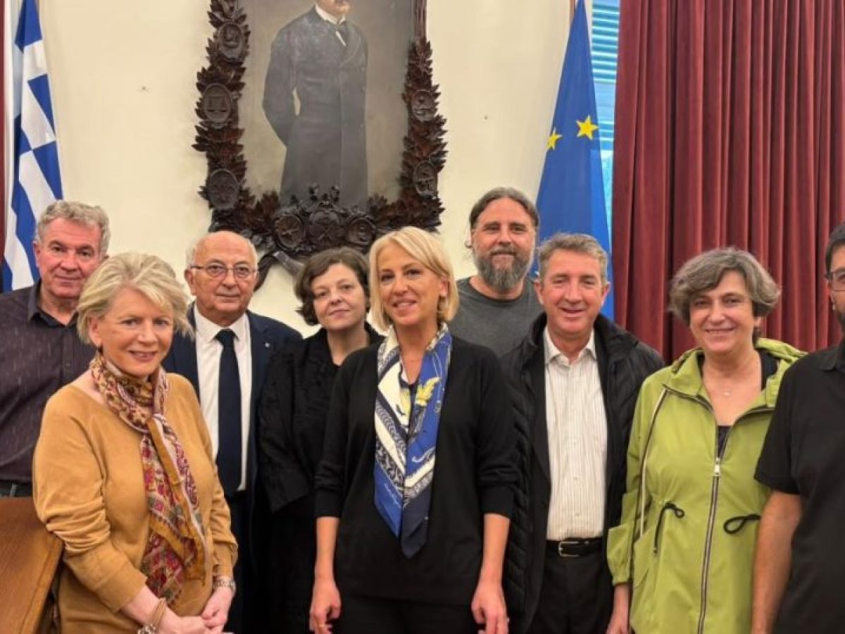 &Delta;&omicron;ύ&rho;&omicron;&upsilon; &sigma;&tau;&eta;&nu; &Omicron;&Lambda;&Mu;&Epsilon;: &laquo;&Phi;&rho;&omicron;&nu;&tau;ί&zeta;&epsilon;&tau;&epsilon; &mu;έ&sigma;&alpha; &sigma;&epsilon; έ&nu;&alpha; &delta;&upsilon;&sigma;&tau;&omicron;&pi;&iota;&kappa;ό &pi;&epsilon;&delta;ί&omicron;, &tau;&omicron; &pi;&alpha;&rho;ό&nu; &kappa;&alpha;&iota; &tau;&omicron; &mu;έ&lambda;&lambda;&omicron;&nu; &tau;&omega;&nu; &pi;&alpha;&iota;&delta;&iota;ώ&nu; &mu;&alpha;&sigmaf;&raquo; | Lykavitos.gr