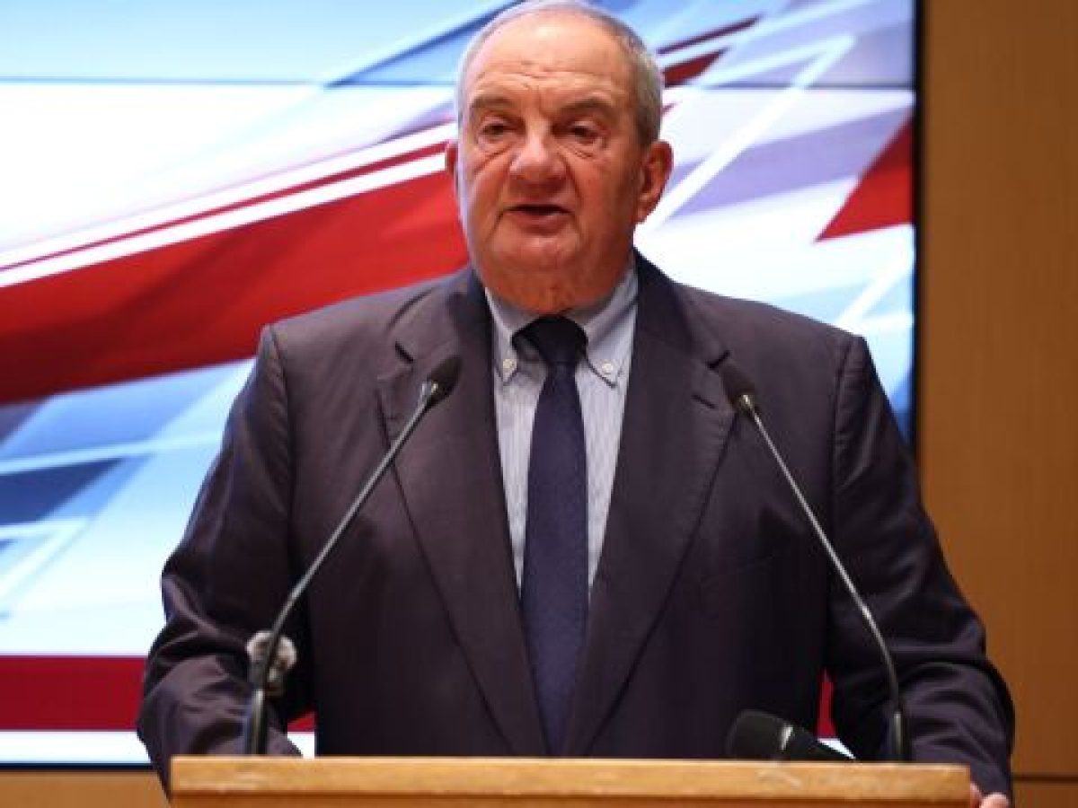 &Omicron;&iota; &alpha;&delta;&iota;ά&kappa;&omicron;&pi;&epsilon;&sigmaf; &pi;&alpha;&rho;&epsilon;&mu;&beta;ά&sigma;&epsilon;&iota;&sigmaf; &tau;&omicron;&upsilon; ά&lambda;&lambda;&omicron;&tau;&epsilon; &alpha;&mu;ί&lambda;&eta;&tau;&omicron;&upsilon; &Kappa;&alpha;&rho;&alpha;&mu;&alpha;&nu;&lambda;ή &kappa;&alpha;&iota; &tau;&omicron; &ldquo;&gamma;&iota;&nu;ά&tau;&iota;&rdquo; &nu;&alpha; &kappa;ά&nu;&epsilon;&iota; &zeta;&eta;&mu;&iota;ά &sigma;&tau;&omicron;&nu; &Mu;&eta;&tau;&sigma;&omicron;&tau;ά&kappa;&eta;