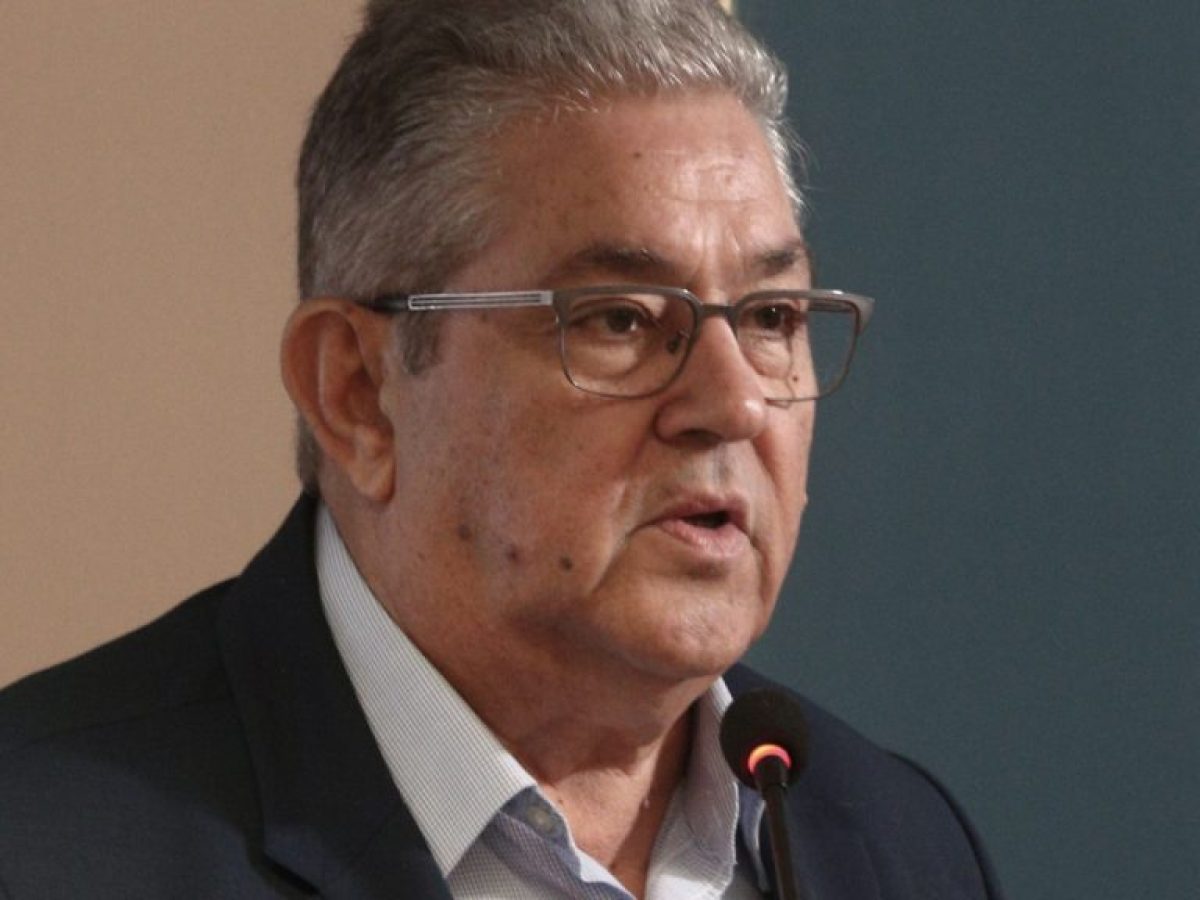 &Kappa;&omicron;&upsilon;&tau;&sigma;&omicron;ύ&mu;&pi;&alpha;&sigmaf;: &laquo;&Delta;&epsilon;&nu; &epsilon;ί&nu;&alpha;&iota; &mu;&omicron;&nu;ό&delta;&rho;&omicron;&mu;&omicron;&sigmaf; &nu;&alpha; &mu;έ&nu;&omicron;&upsilon;&nu; &chi;&iota;&lambda;&iota;ά&delta;&epsilon;&sigmaf; &sigma;&pi;ί&tau;&iota;&alpha; &chi;&omega;&rho;ί&sigmaf; &theta;έ&rho;&mu;&alpha;&nu;&sigma;&eta; &tau;&omicron;&nu; &chi;&epsilon;&iota;&mu;ώ&nu;&alpha;&raquo;