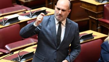 &Mu;&alpha;&rho;&kappa;ό&pi;&omicron;&upsilon;&lambda;&omicron;&sigmaf; &sigma;&tau;&eta; &Beta;&omicron;&upsilon;&lambda;ή: &laquo;&Theta;&alpha; &sigma;&tau;&eta;&rho;ί&xi;&epsilon;&tau;&epsilon; &tau;&iota;&sigmaf; &epsilon;&upsilon;&epsilon;&rho;&gamma;&epsilon;&tau;&iota;&kappa;έ&sigmaf; &delta;&iota;&alpha;&tau;ά&xi;&epsilon;&iota;&sigmaf; &gamma;&iota;&alpha; &tau;&omicron;&upsilon;&sigmaf; &delta;&alpha;&nu;&epsilon;&iota;&omicron;&lambda;ή&pi;&tau;&epsilon;&sigmaf; ή &theta;&alpha; &beta;ά&zeta;&epsilon;&tau;&epsilon; &pi;&lambda;ά&tau;&eta; &sigma;&tau;&alpha; funds;&raquo; | Lykavitos.gr