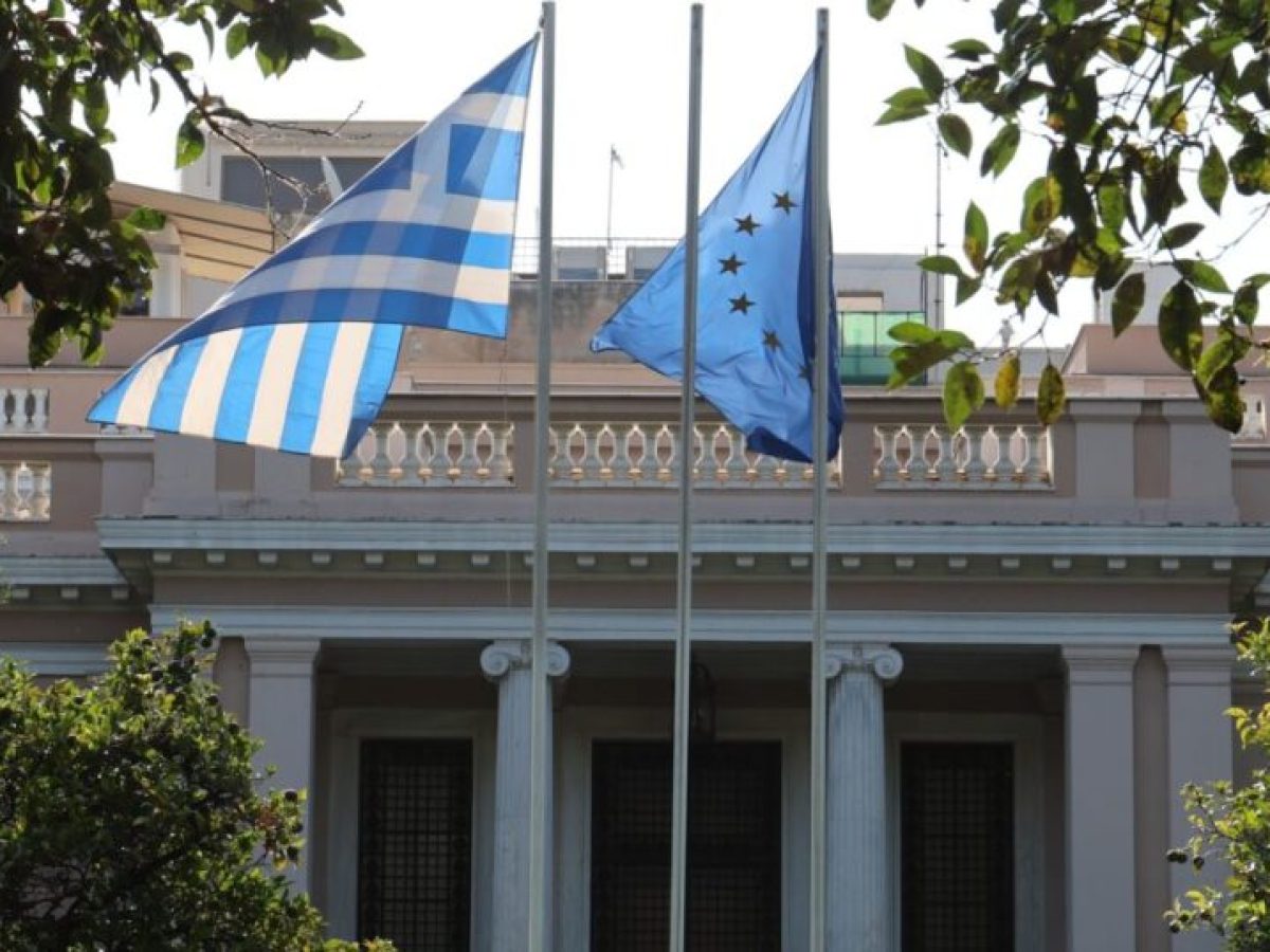 &Eta; &kappa;ό&nu;&tau;&rho;&alpha; &Epsilon;&Lambda;&Alpha;&Sigma; &ndash; &Pi;&Alpha;&Sigma;&Omicron;&Kappa; &pi;&omicron;&upsilon; &epsilon;&upsilon;&nu;&omicron;&epsilon;ί &tau;&eta; &Nu;&Delta; &kappa;&alpha;&iota; &tau;&omicron; &laquo;&alpha;&gamma;&kappa;ά&theta;&iota;&raquo; &tau;&eta;&sigmaf; &alpha;&kappa;&rho;ί&beta;&epsilon;&iota;&alpha;&sigmaf;