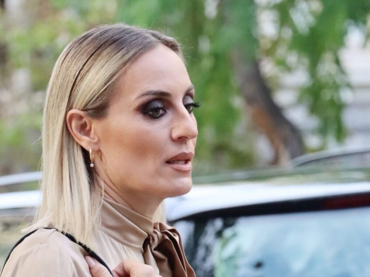 &Epsilon;&lambda;&epsilon;&omicron;&nu;ώ&rho;&alpha; &Mu;&epsilon;&lambda;έ&tau;&eta;: &Eta; &alpha;&pi;ά&nu;&tau;&eta;&sigma;ή &tau;&eta;&sigmaf; &sigma;&tau;&iota;&sigmaf; &alpha;&nu;&tau;&iota;&delta;&rho;ά&sigma;&epsilon;&iota;&sigmaf; &gamma;&iota;&alpha; &tau;&eta;&nu; &tau;&omicron;&pi;&omicron;&theta;έ&tau;&eta;&sigma;ή &tau;&eta;&sigmaf; &sigma;&tau;&omicron; &Epsilon;&upsilon;&rho;&omega;&kappa;&omicron;&iota;&nu;&omicron;&beta;&omicron;ύ&lambda;&iota;&omicron; &ndash; &laquo;&Tau;&alpha; &gamma;&epsilon;&gamma;&omicron;&nu;ό&tau;&alpha; &epsilon;ί&nu;&alpha;&iota; &sigma;&alpha;&phi;ή, &eta; &pi;&alpha;&rho;&alpha;&pi;&omicron;ί&eta;&sigma;&eta; &epsilon;&pi;ί&sigma;&eta;&sigmaf;&raquo;